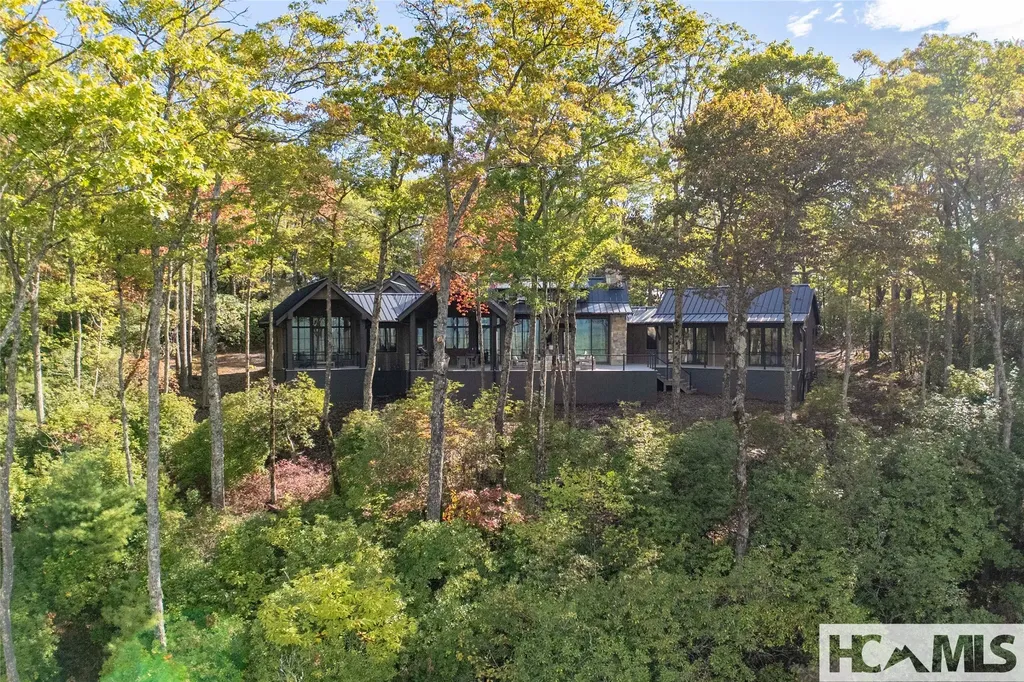 519 Eagle Drive Sapphire NC 28774