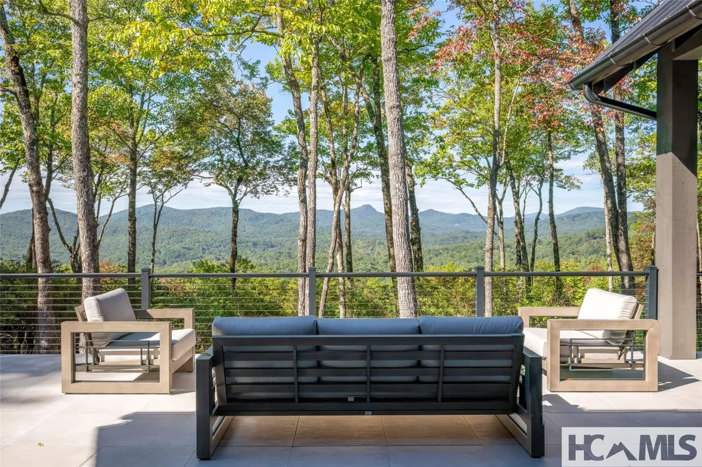 519 Eagle Drive Sapphire NC 28774