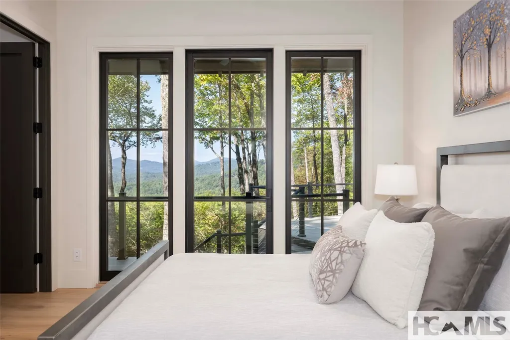 519 Eagle Drive Sapphire NC 28774