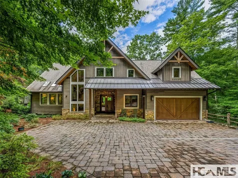 64 Bee Tree Way Lake Toxaway NC 28747
