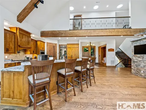 64 Bee Tree Way Lake Toxaway NC 28747