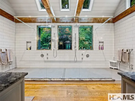 64 Bee Tree Way Lake Toxaway NC 28747