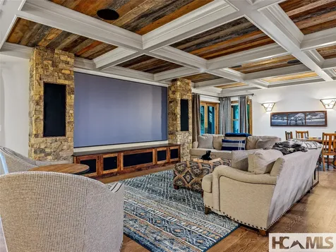 64 Bee Tree Way Lake Toxaway NC 28747