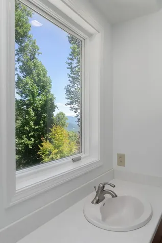 1926 Wilkes Knob Road Franklin NC 28734