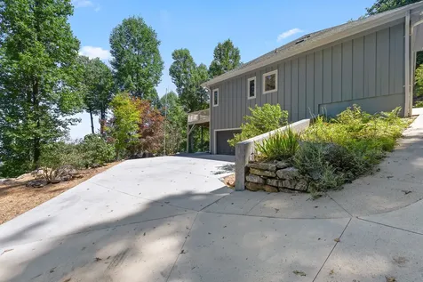 1926 Wilkes Knob Road Franklin NC 28734