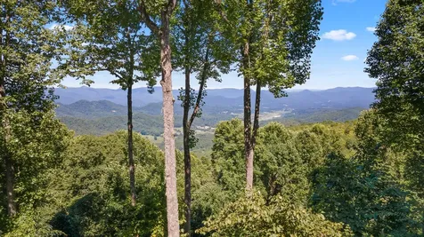1926 Wilkes Knob Road Franklin NC 28734