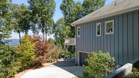 1926 Wilkes Knob Road Franklin NC 28734