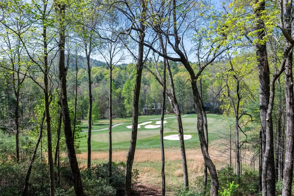 516 Cherokee Trace Lake Toxaway NC 28747