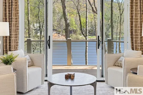 95 Cardinal Trace Lake Toxaway NC 28747