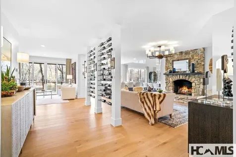 95 Cardinal Trace Lake Toxaway NC 28747