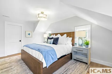 95 Cardinal Trace Lake Toxaway NC 28747