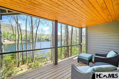 95 Cardinal Trace Lake Toxaway NC 28747