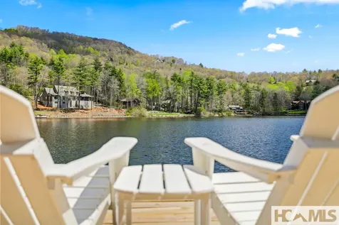 95 Cardinal Trace Lake Toxaway NC 28747