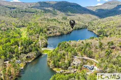 95 Cardinal Trace Lake Toxaway NC 28747