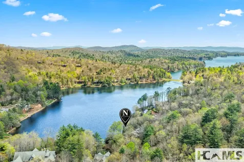 95 Cardinal Trace Lake Toxaway NC 28747