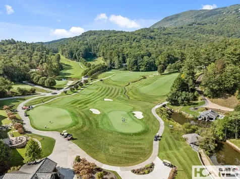 95 Cardinal Trace Lake Toxaway NC 28747