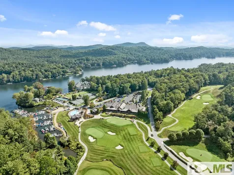 95 Cardinal Trace Lake Toxaway NC 28747