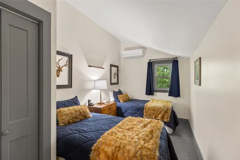 230 Jersey Trail Sapphire NC 28774