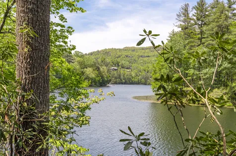 230 Jersey Trail Sapphire NC 28774