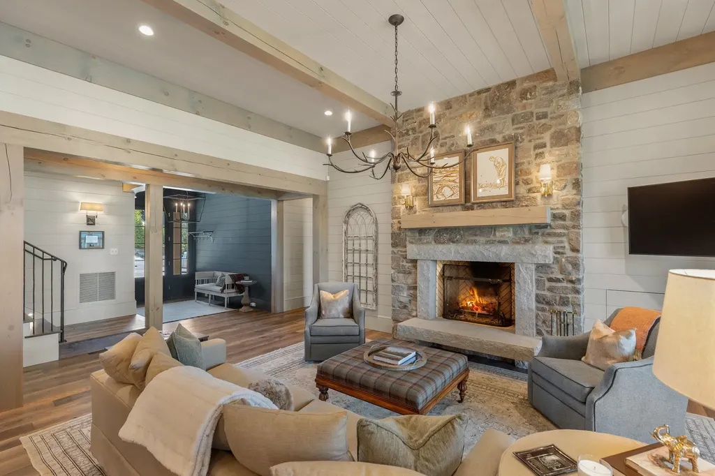 1346 Burl Lane Cashiers NC 28717