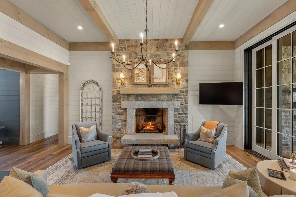 1346 Burl Lane Cashiers NC 28717