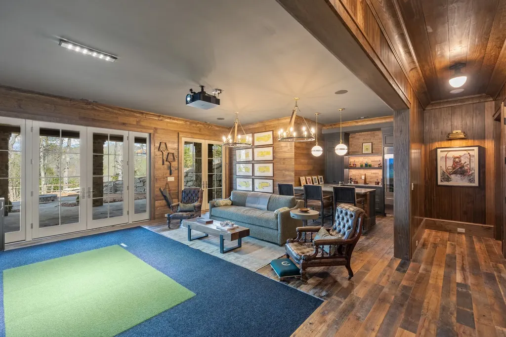 1346 Burl Lane Cashiers NC 28717