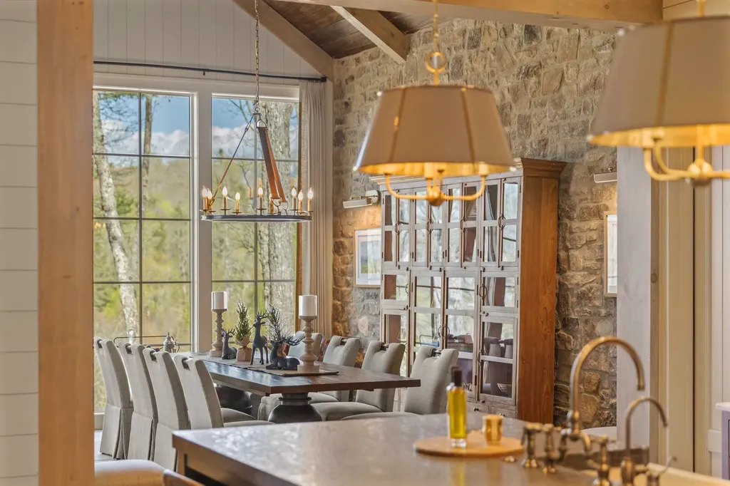 1346 Burl Lane Cashiers NC 28717