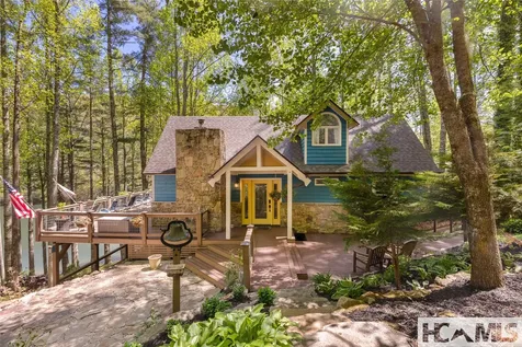 46 English Ivy Lane Cullowhee NC 28723