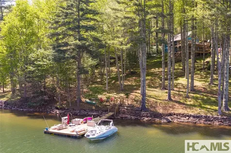 46 English Ivy Lane Cullowhee NC 28723