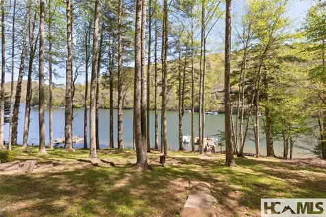 46 English Ivy Lane Cullowhee NC 28723