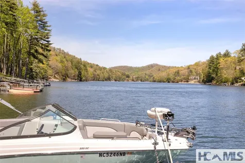 46 English Ivy Lane Cullowhee NC 28723