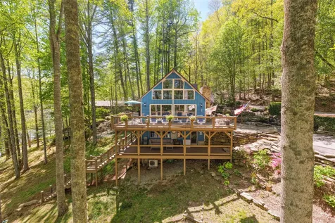 46 English Ivy Lane Cullowhee NC 28723