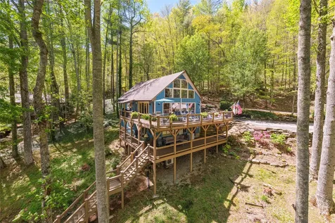 46 English Ivy Lane Cullowhee NC 28723