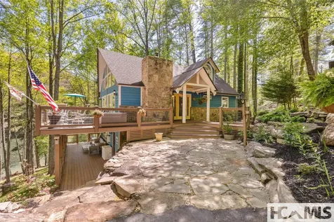 46 English Ivy Lane Cullowhee NC 28723