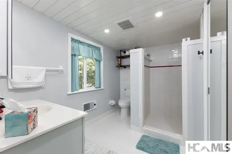 26 Weasel Way Sapphire NC 28774