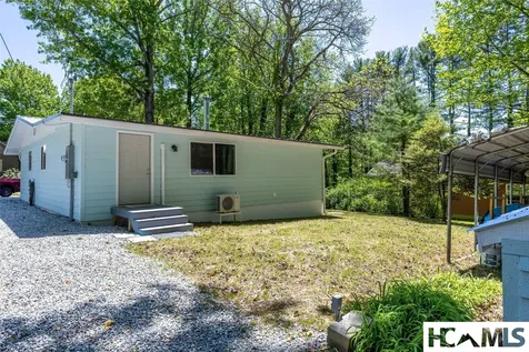 26 Weasel Way Sapphire NC 28774
