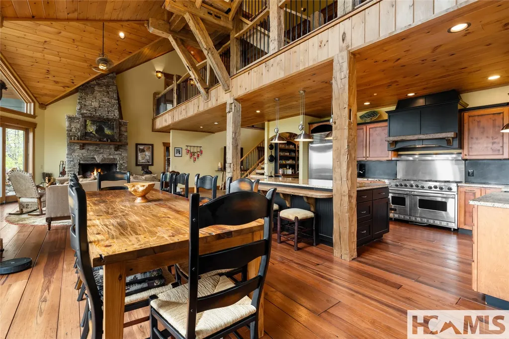 465 Falcon Ridge Road Sapphire NC 28774