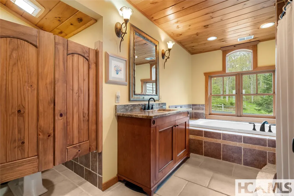 465 Falcon Ridge Road Sapphire NC 28774