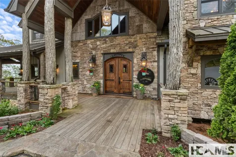 465 Falcon Ridge Road Sapphire NC 28774