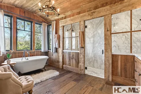 196 Stove Pipe Court Cashiers NC 28717