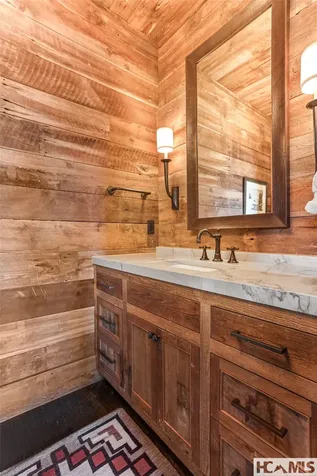 196 Stove Pipe Court Cashiers NC 28717