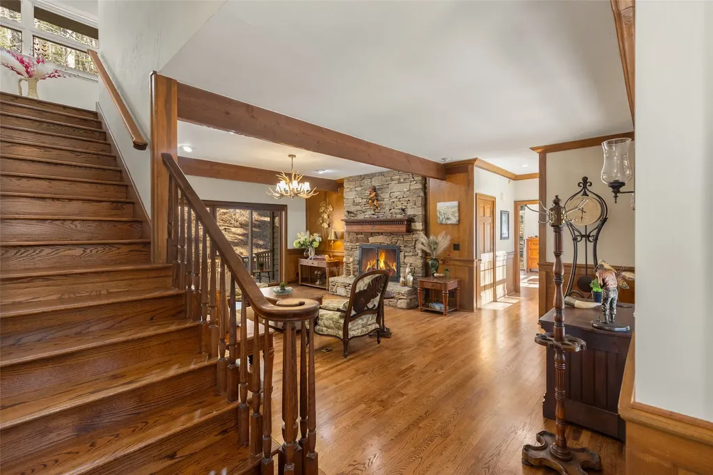 240 Upper Ridge Road Glenville NC 28736
