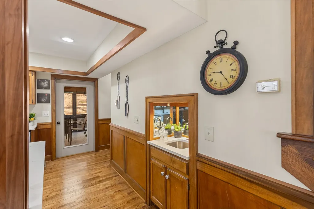 240 Upper Ridge Road Glenville NC 28736