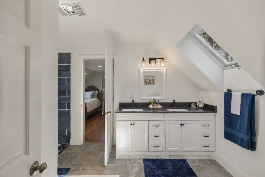 240 Upper Ridge Road Glenville NC 28736