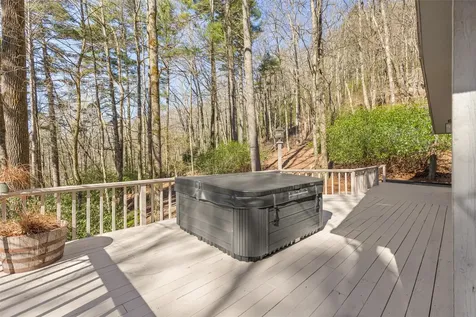 240 Upper Ridge Road Glenville NC 28736
