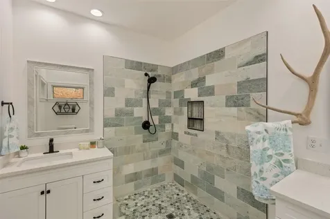 240 Upper Ridge Road Glenville NC 28736