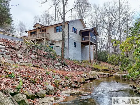 7829 Dillard Road Scaly Mountain NC 28775