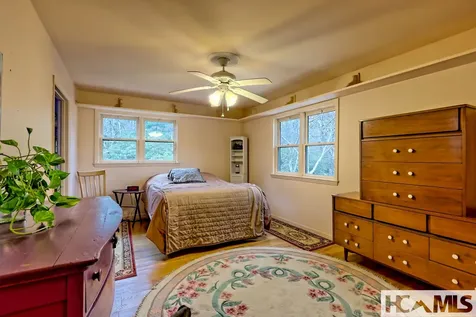 7829 Dillard Road Scaly Mountain NC 28775
