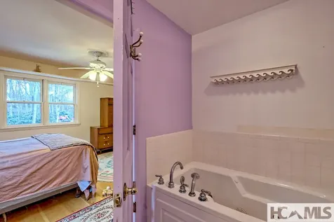 7829 Dillard Road Scaly Mountain NC 28775