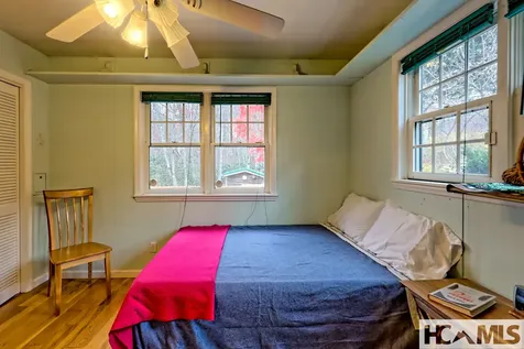 7829 Dillard Road Scaly Mountain NC 28775